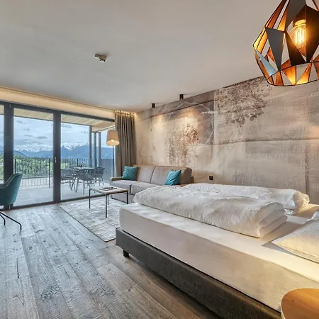 Avelina Hotel 4*